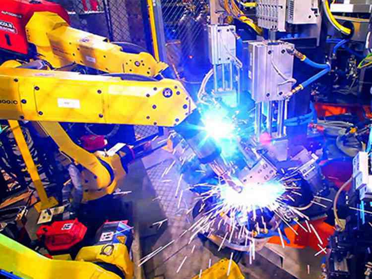 中小型钣金加工厂中引进焊接机器人的注意点-中山欧洲杯在线买球网·中国有限股份公司